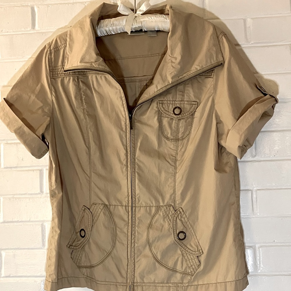 Chico’s Khaki Zippered Top with rolled sleeves, Women’s 2